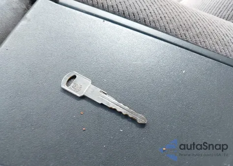 1997 Chevrolet C1500 Fleetside from USA, damaged, VIN 2GCEC19RXV1166543